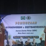 Semarak Pembukaan Muhadharah dan Ekstrakurikuler Santriwati di GSG