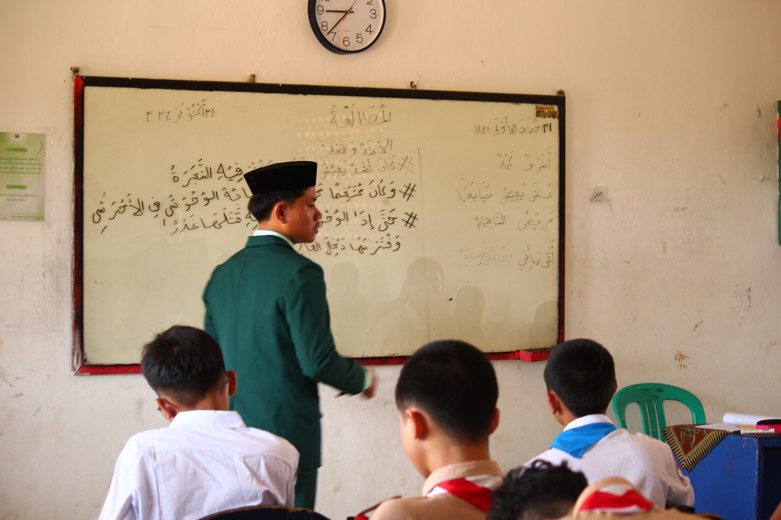 Santri Kelas 6 MA Ikuti Amaliyyah Tadris sebagai Syarat Kelulusan
